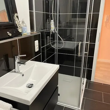 Maxima Mit Klimaanlage דירה באד ווילדונגן