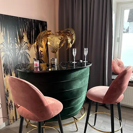 Villa Maxima Mit Terrasse, Klimaanlage Und Sauna 아파트