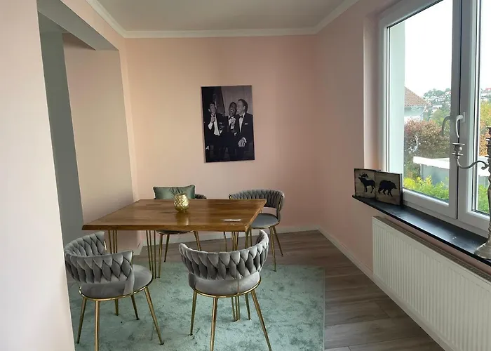 아파트 Villa Maxima Mit Terrasse, Klimaanlage Und Sauna 바트빌둔젠